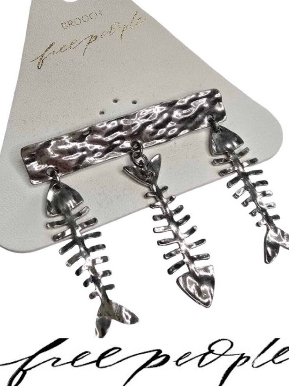 Free People Fish Outta Water Brooch in silver tone❤️